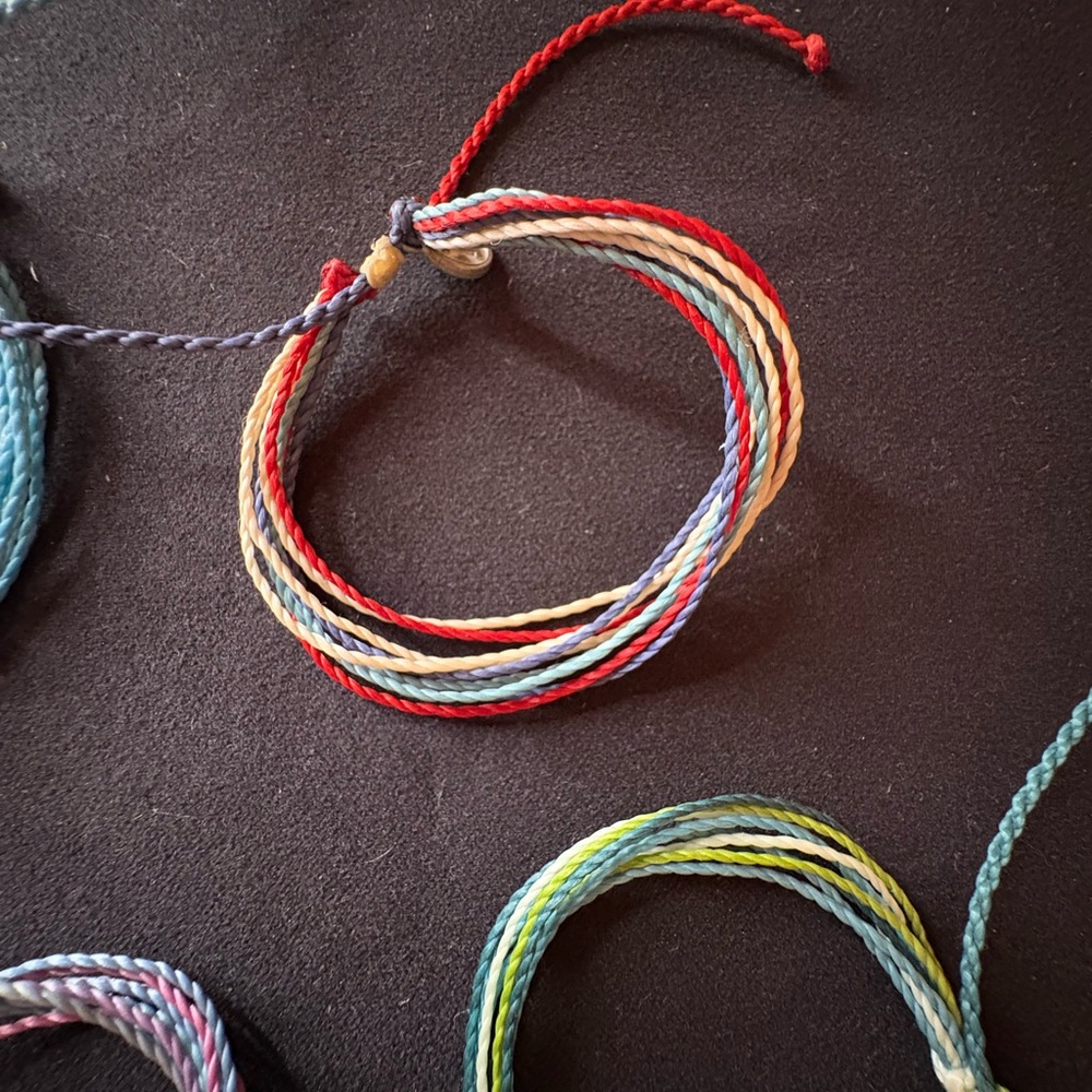 Colorful String Bracelets Set - Picture 5 of 11